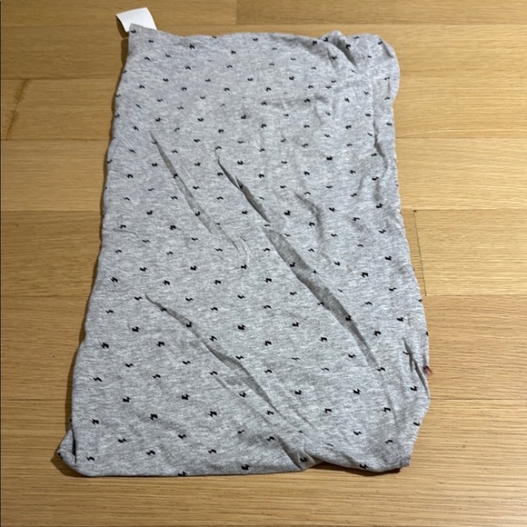 Zara Grey Scarf with Black Lighting Bolts - NWT - Picture 1 of 4